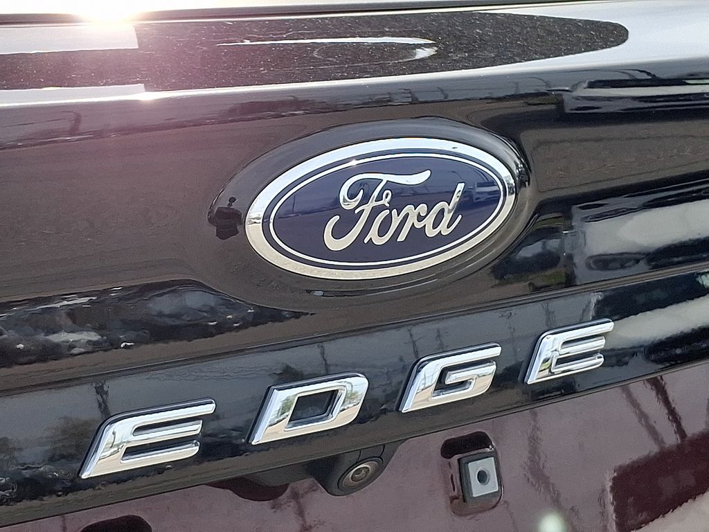 2024 Ford Edge SEL - Photo 29