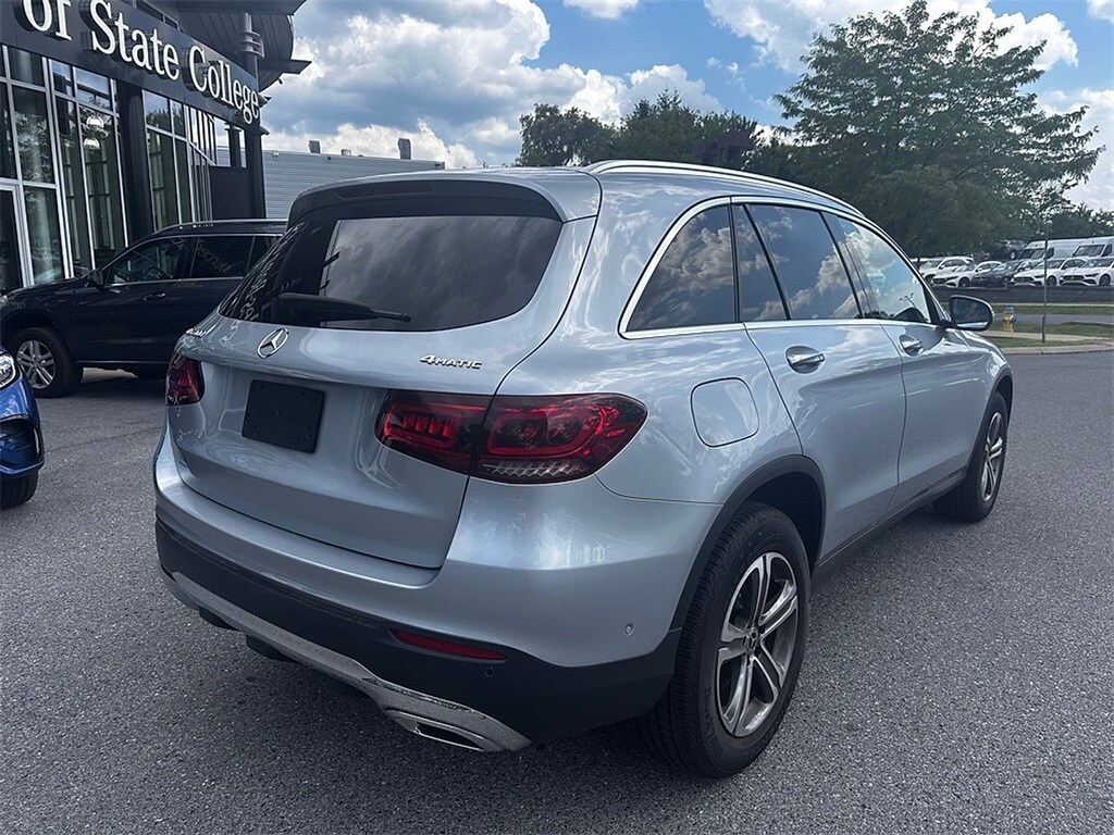 2022 Mercedes Benz GLC 300 4MATIC photo 3