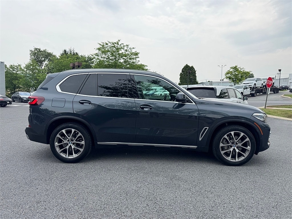 Used 2022 BMW X5 40i with VIN 5UXCR6C01N9M88457 for sale in State College, PA