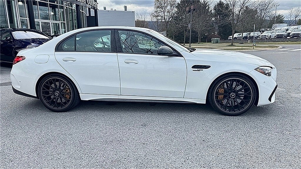 2025 Mercedes Benz C 63 S AMG 4MATIC photo 2