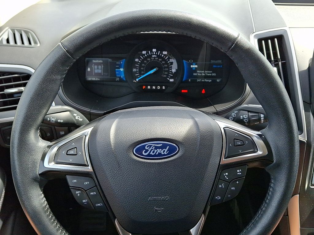 2024 Ford Edge SEL - Photo 17