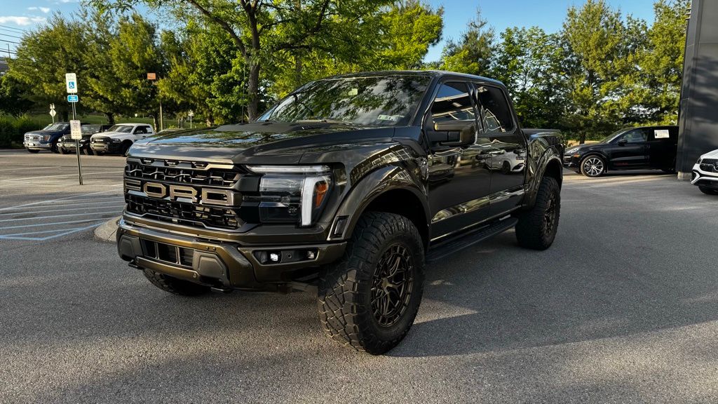 2025 Ford F-150 Raptor 4x4 SuperCrew 5-1/2 Box's photo