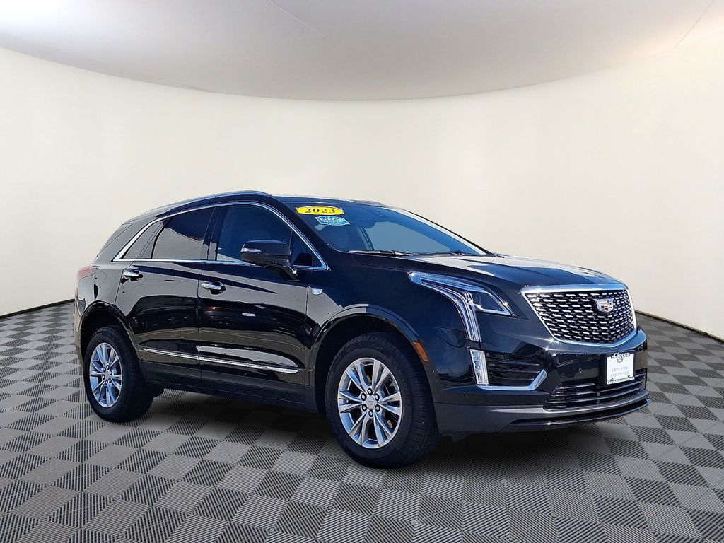 2023 Cadillac XT5 Luxury