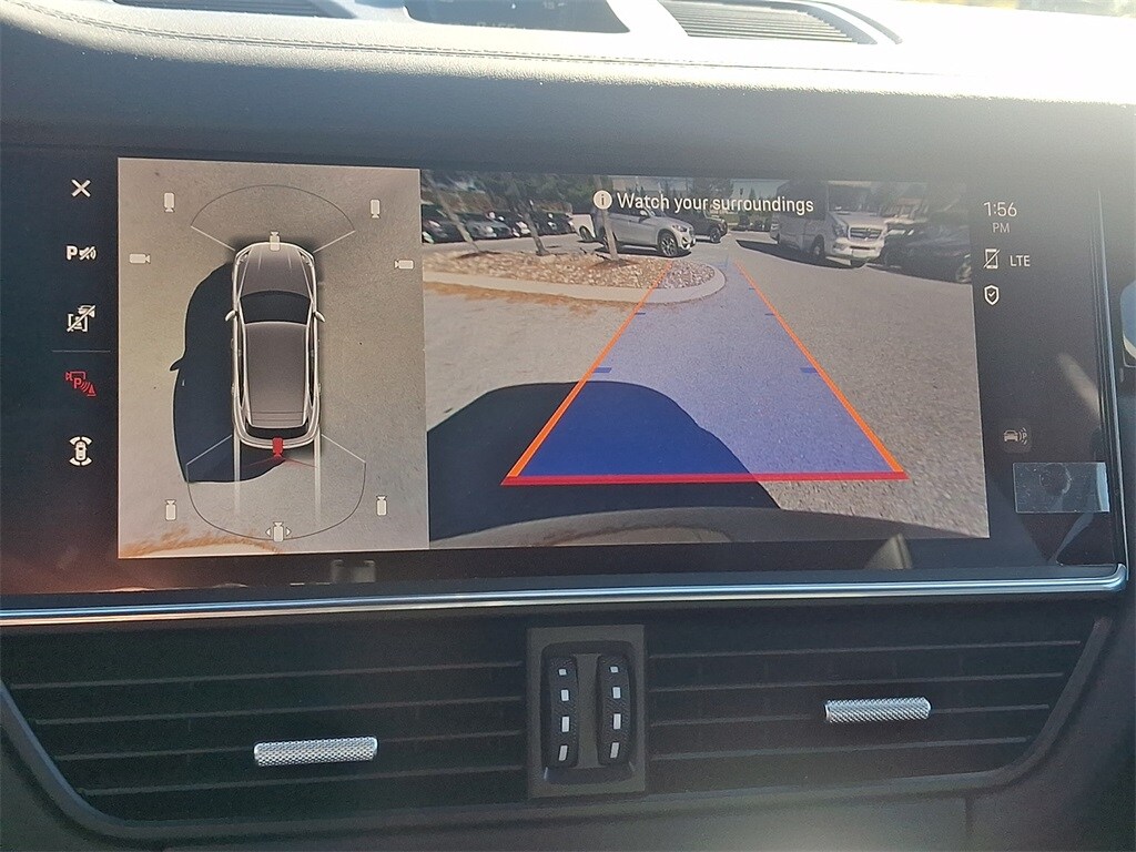 2022 Porsche Cayenne Turbo photo 4