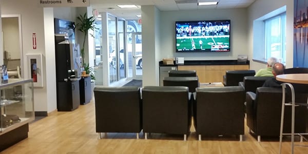 Mercedes-Benz Service Lounge