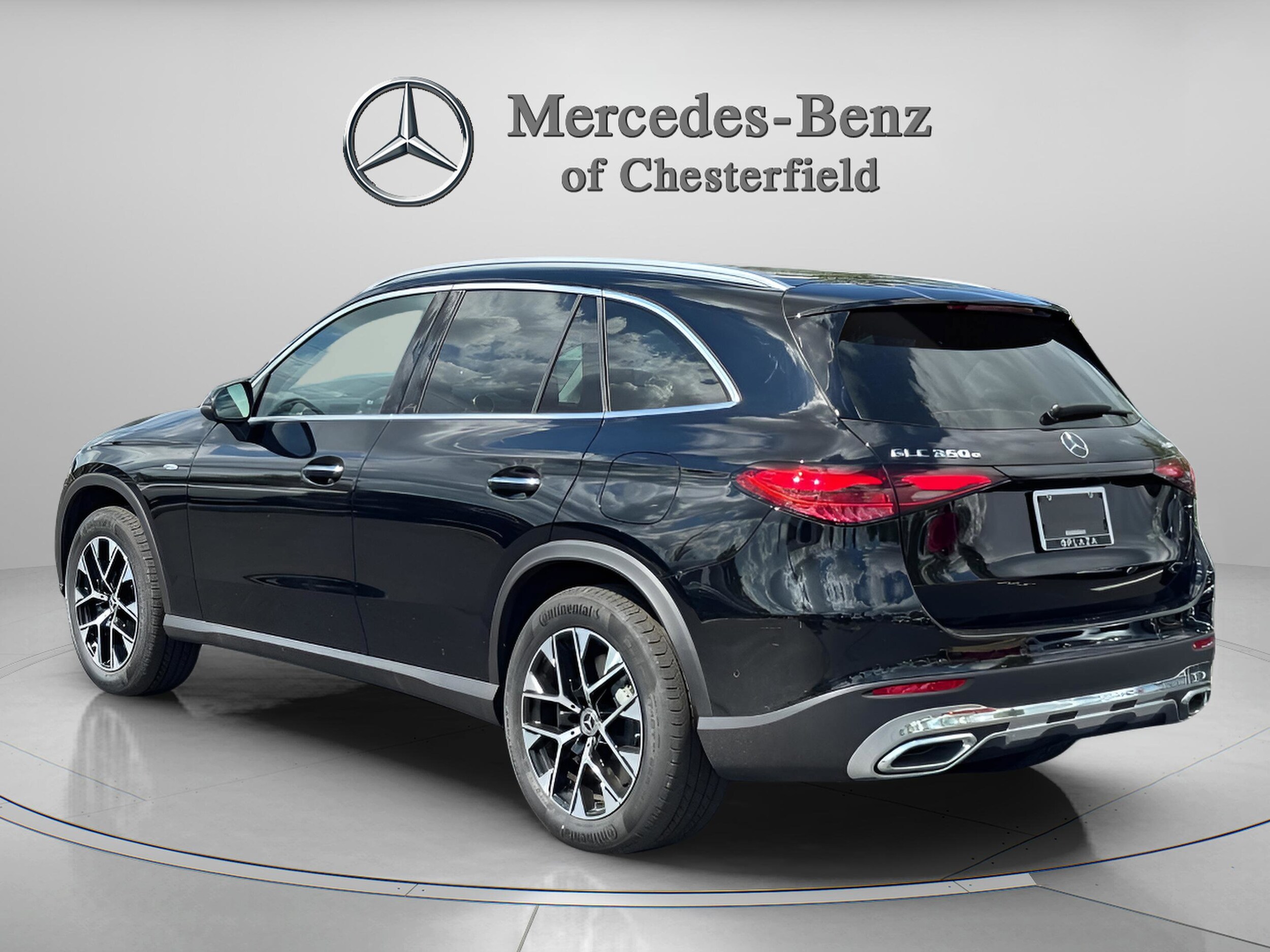 2025 Mercedes Benz GLC 350e 4MATIC photo 3