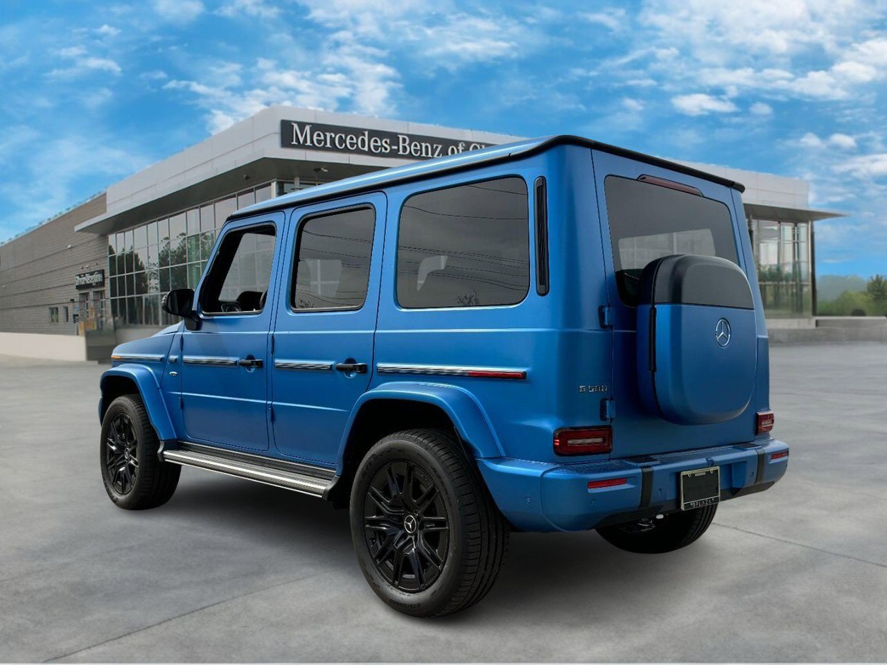 2025 Mercedes Benz G photo 3