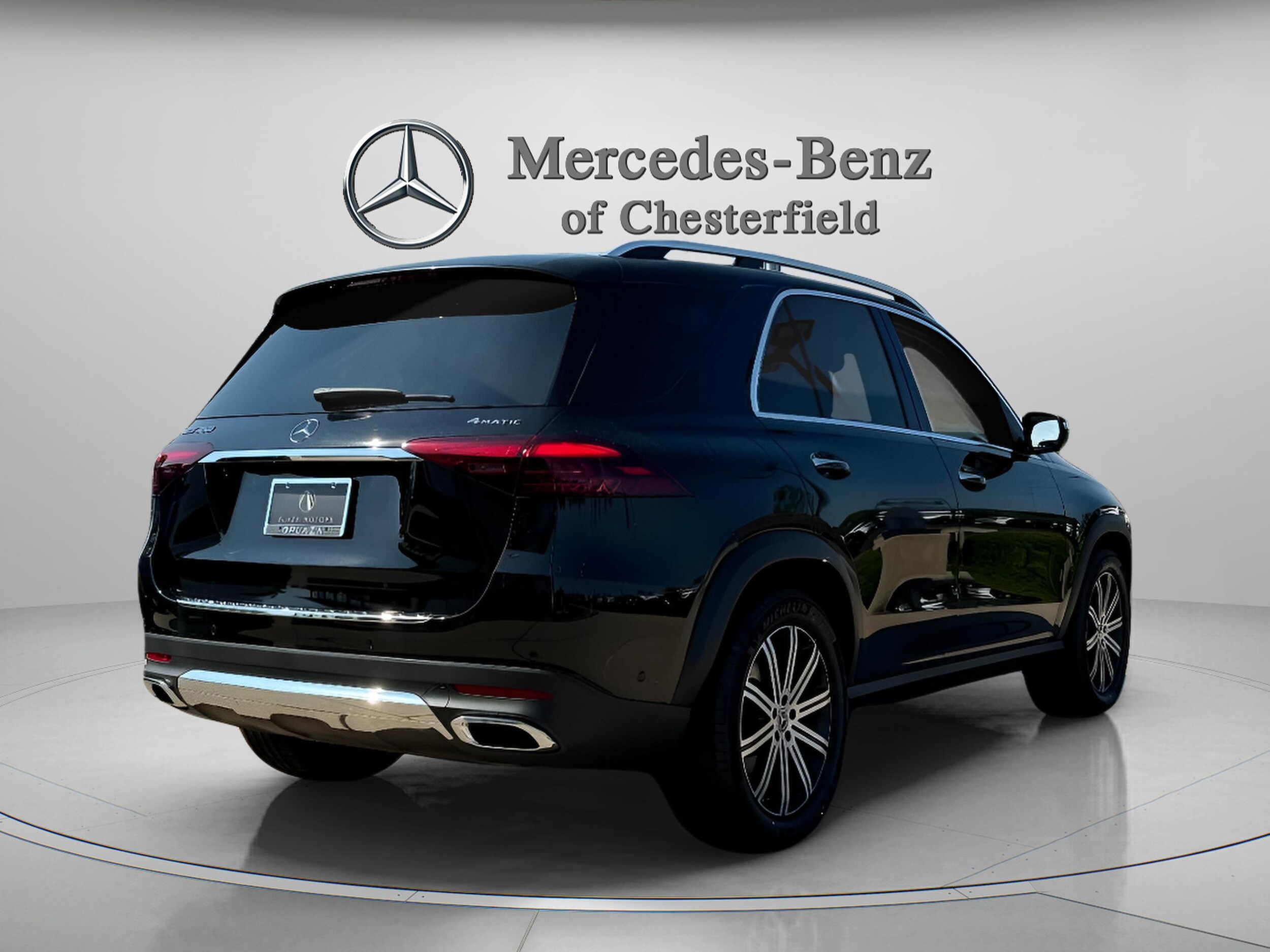 2025 Mercedes Benz GLE 350 4MATIC photo 4