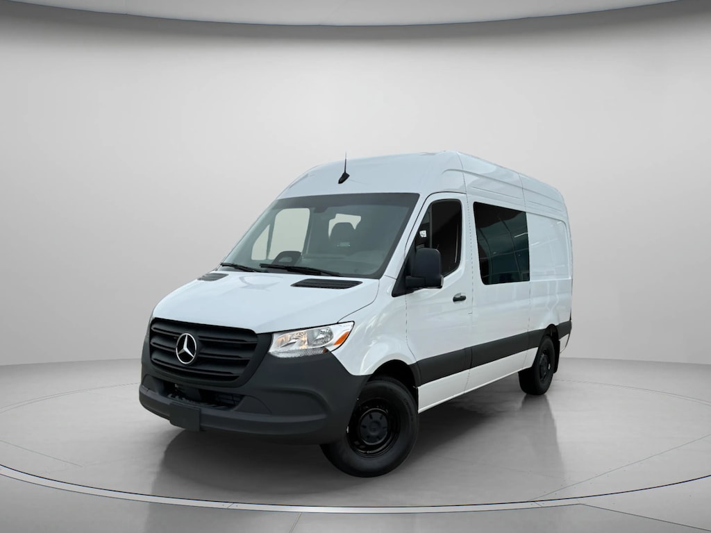 New 2025 Mercedes-Benz Sprinter 2500 Standard Roof 4-Cyl Diesel HO Van Crew Van