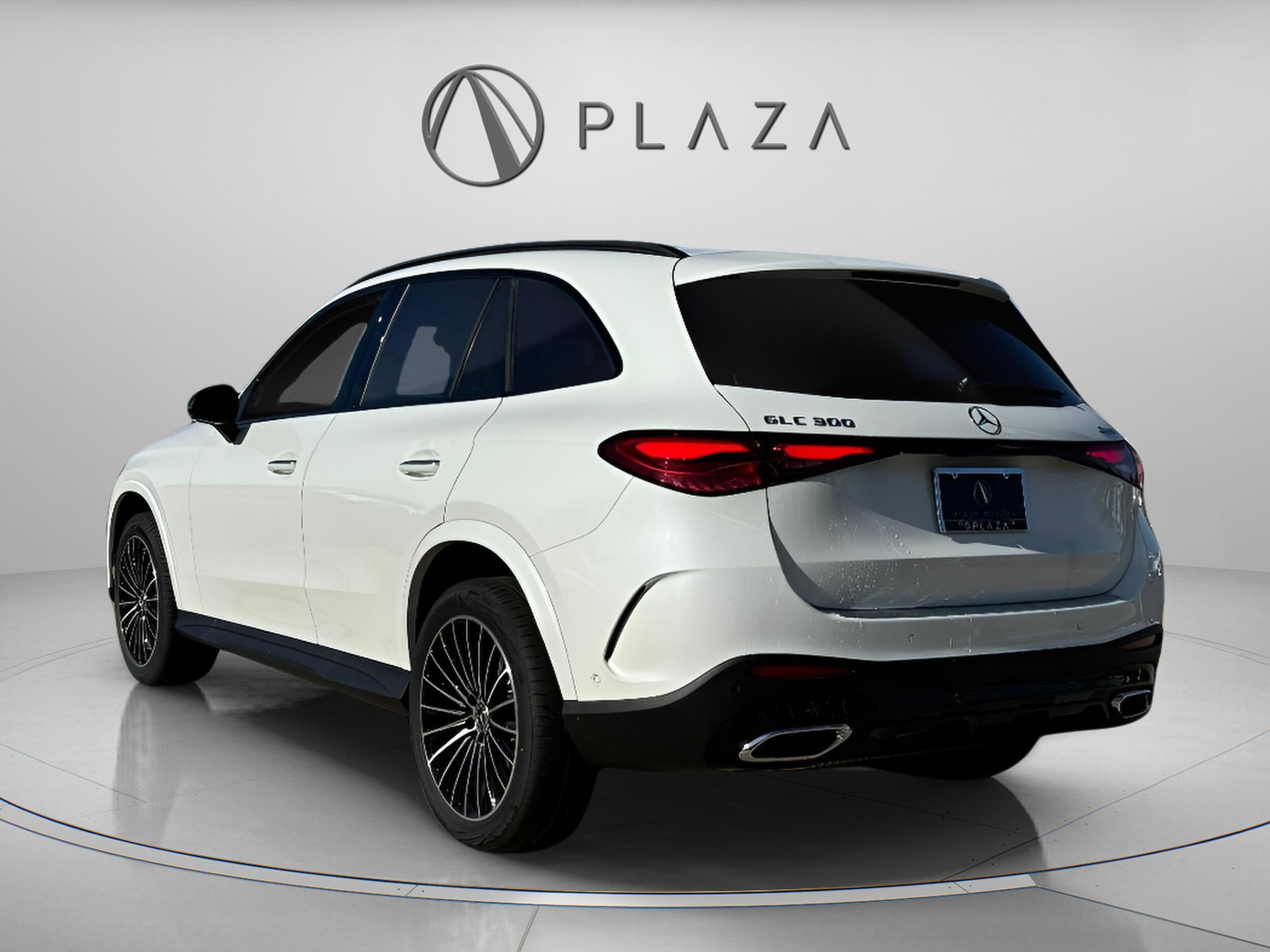 2026 Mercedes Benz GLC 300 4MATIC photo 3