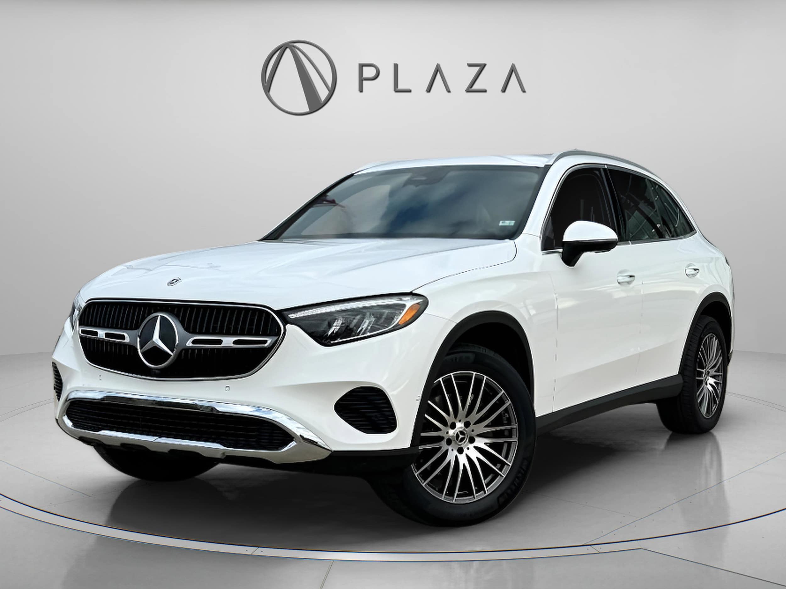 2026 Mercedes-Benz GLC Base's photo
