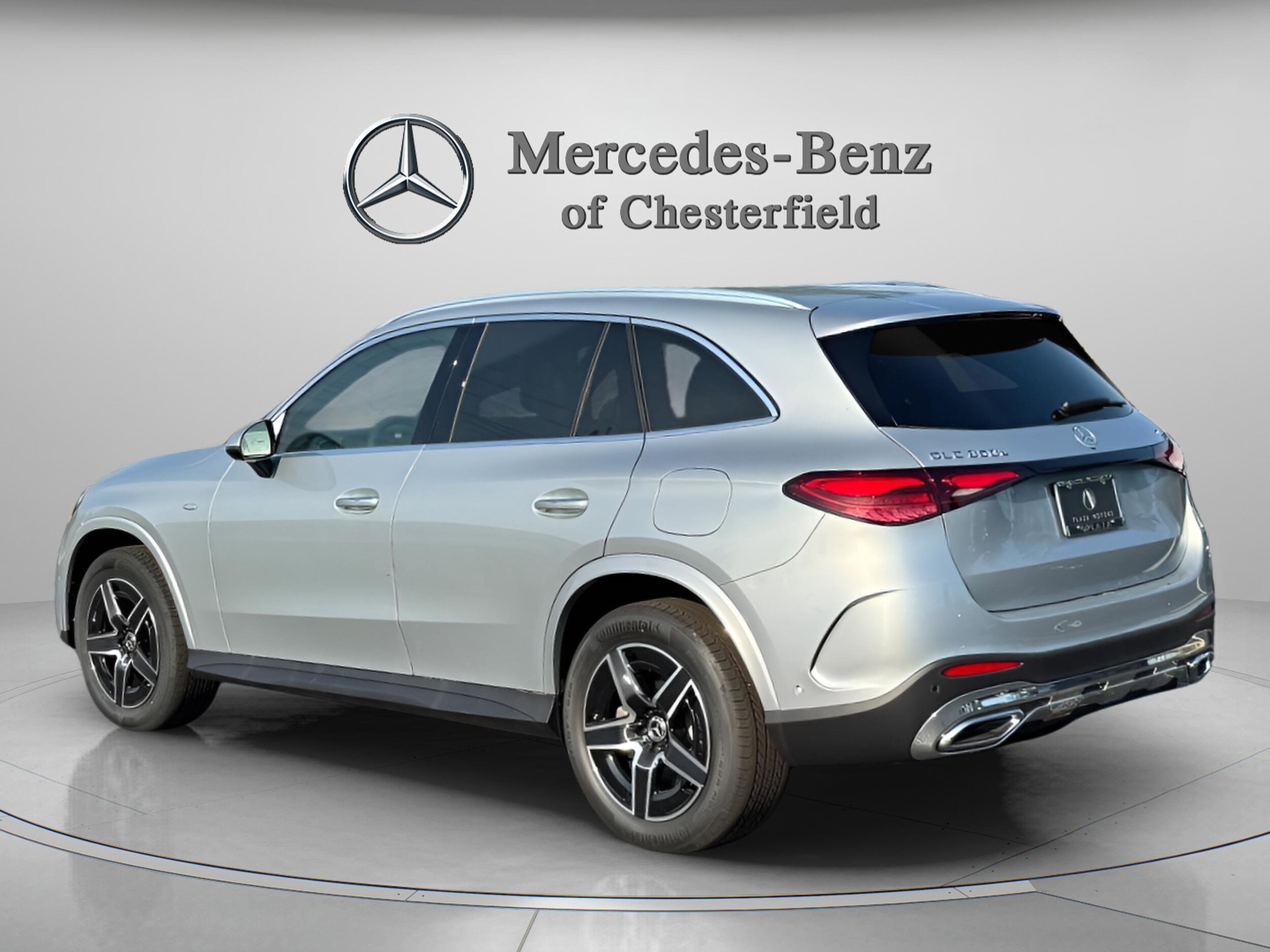 2025 Mercedes Benz GLC 350e 4MATIC photo 3