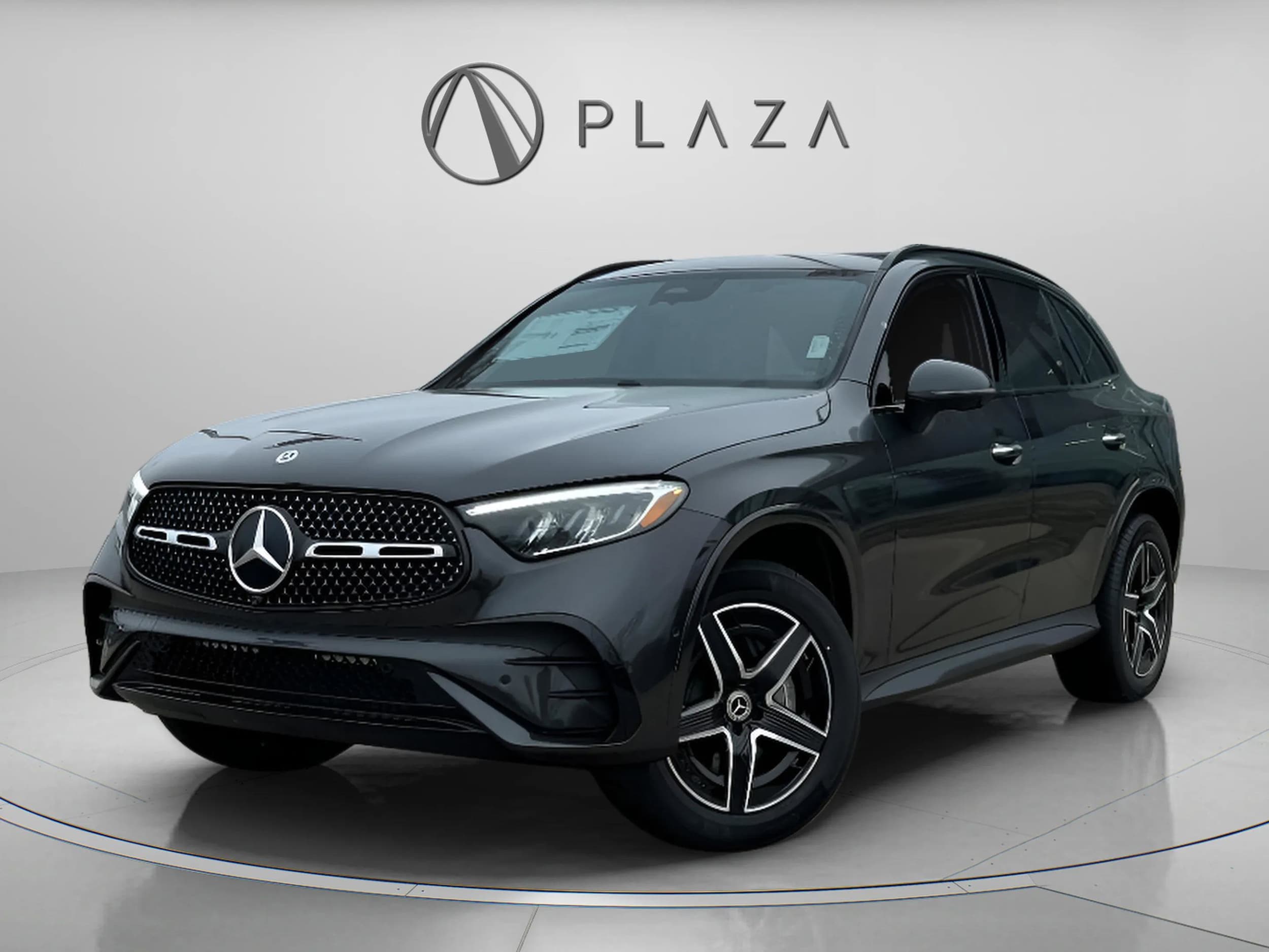 2026 Mercedes-Benz GLC Base's photo