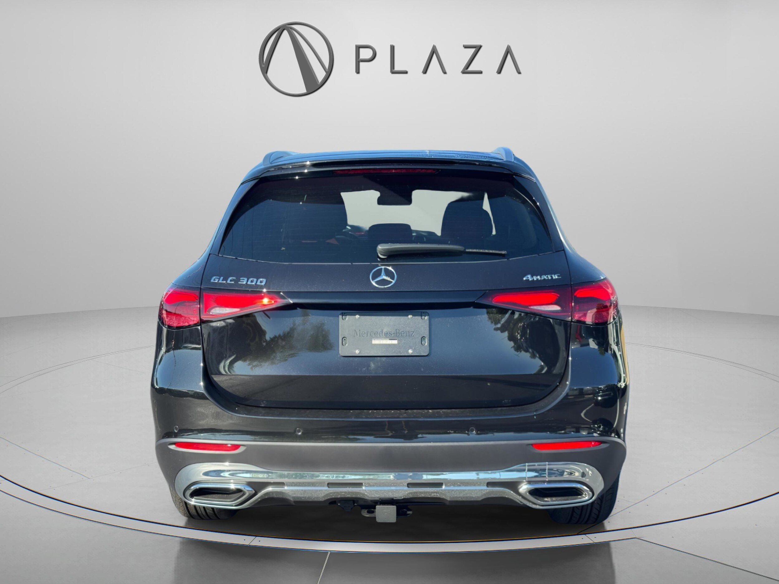 2026 Mercedes Benz GLC 300 4MATIC photo 4