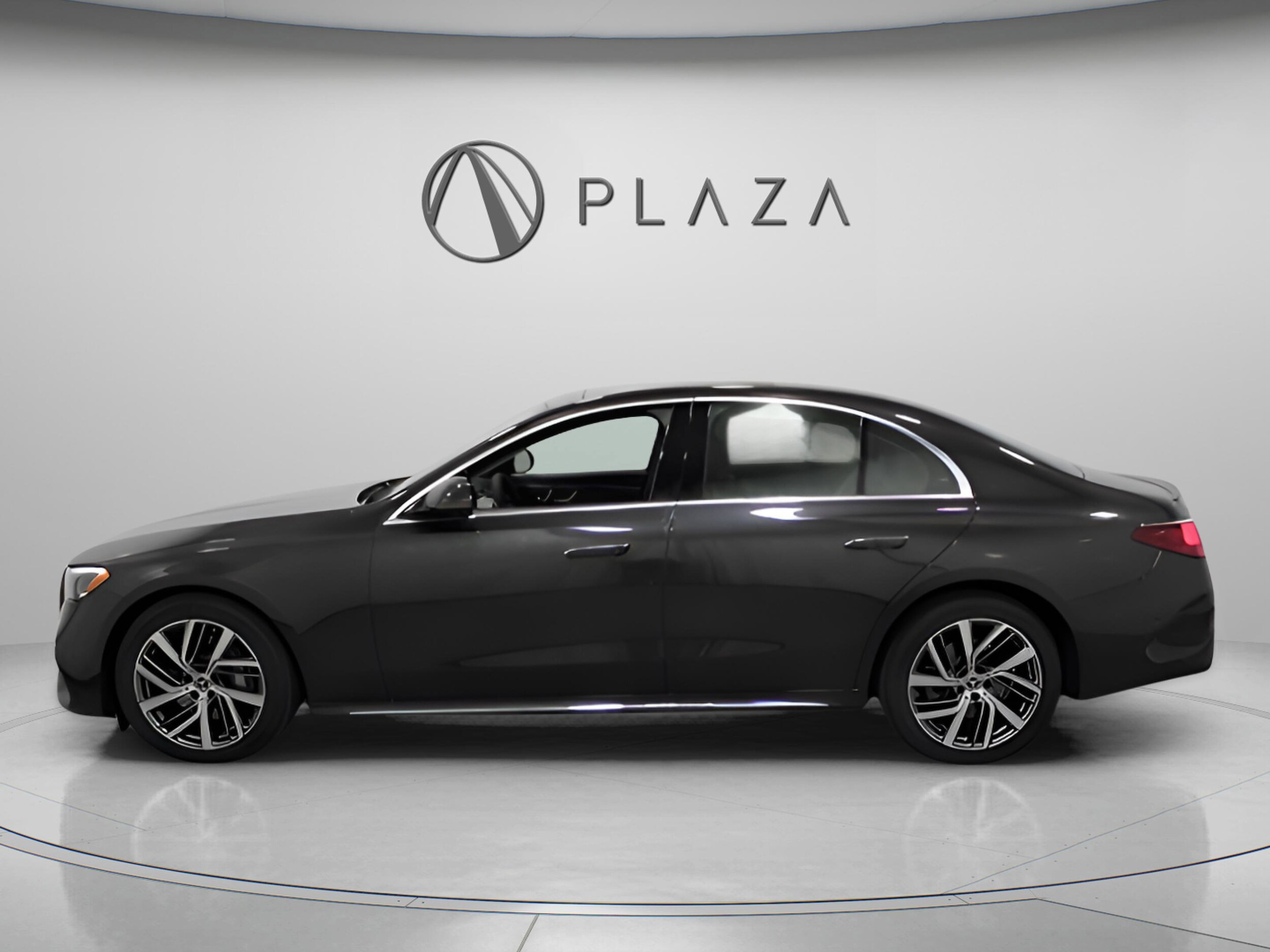 2025 Mercedes Benz E 350 4MATIC Sedan photo 2