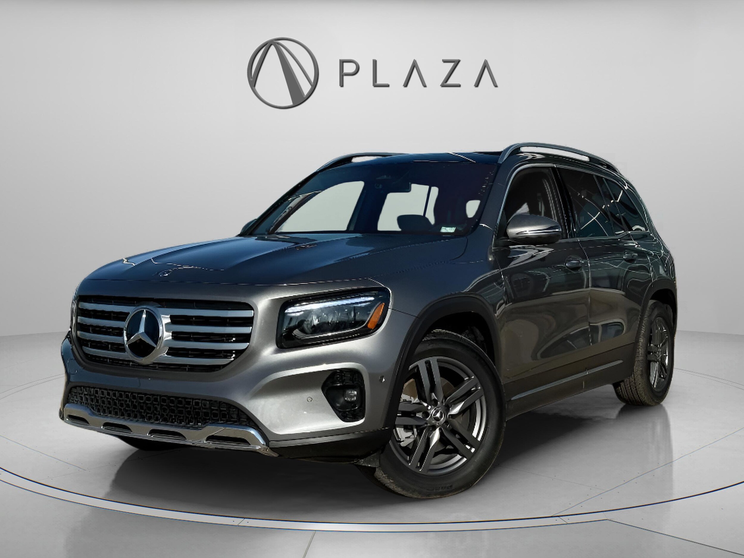 2026 Mercedes-Benz GLB GLB 250's photo