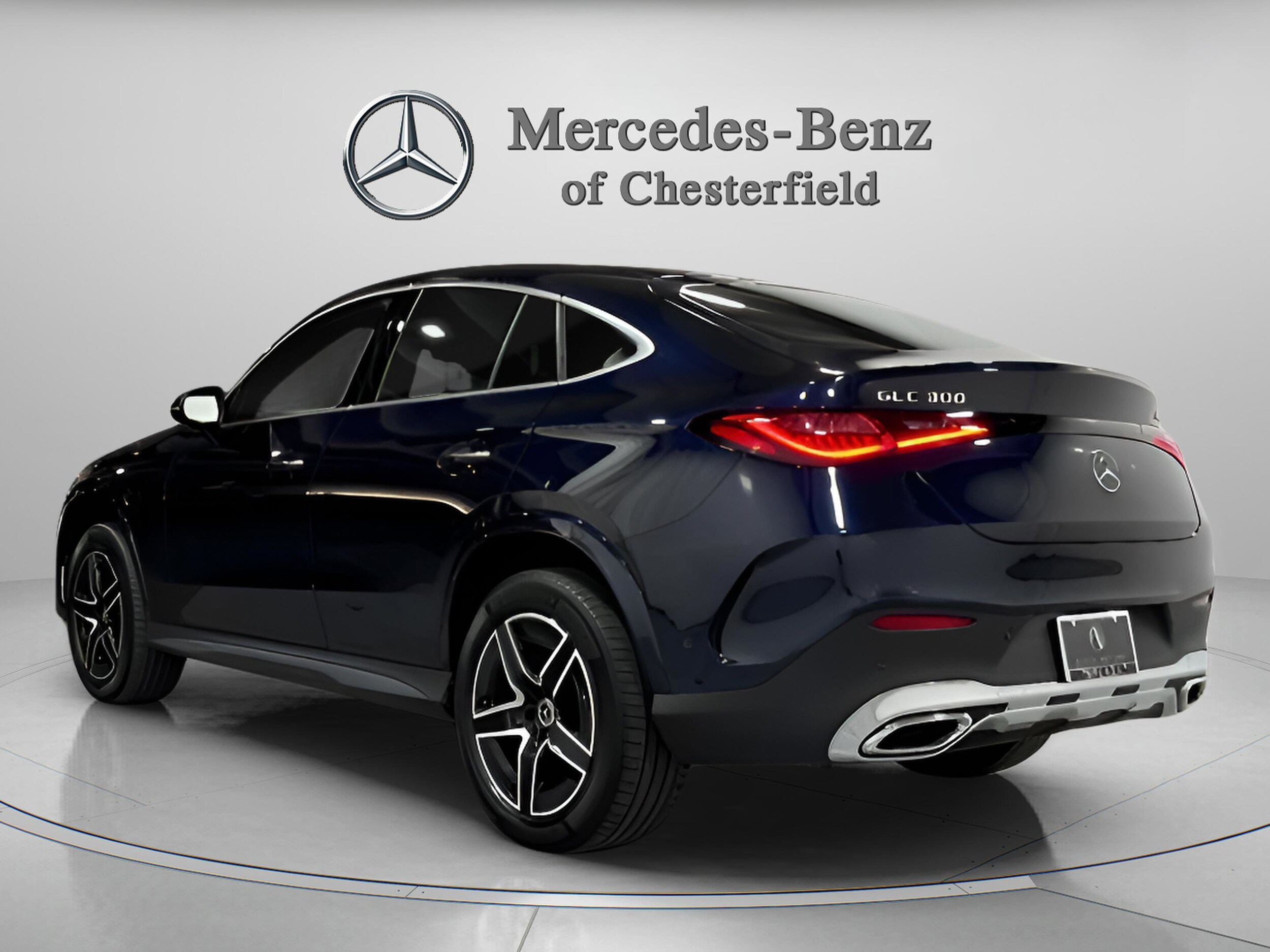 2024 Mercedes Benz GLC 300 4MATIC Coupe photo 3