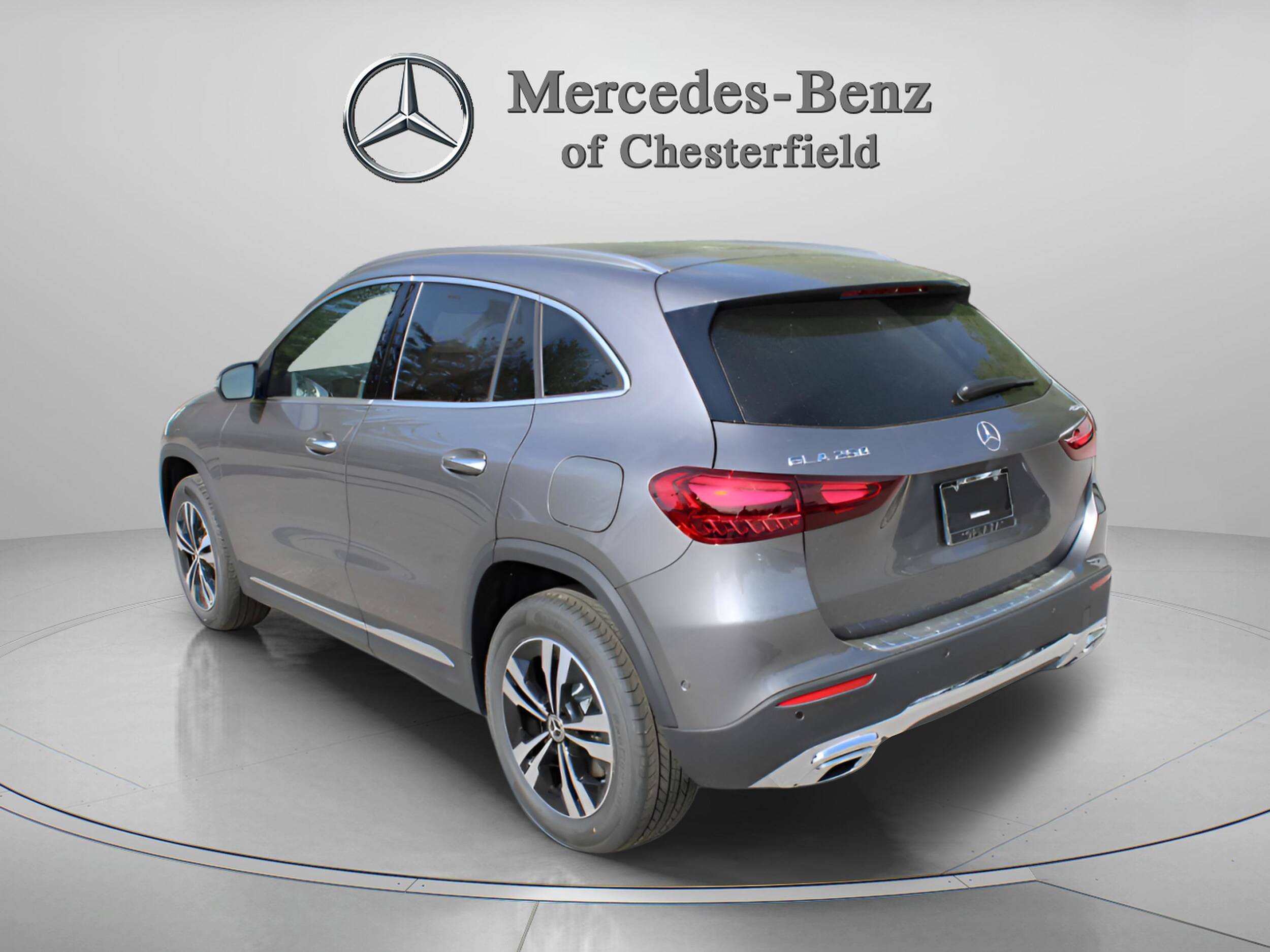 2024 Mercedes Benz GLA 250 4MATIC photo 3