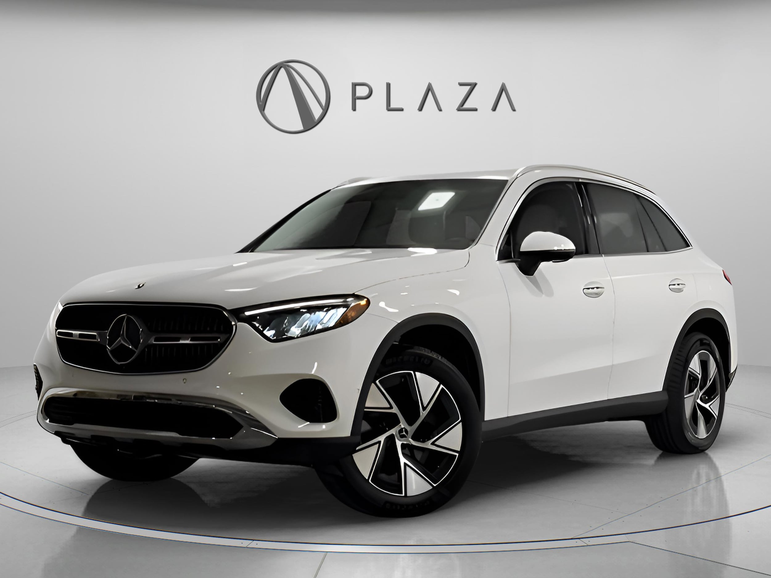 2024 Mercedes-Benz GLC GLC 300's photo