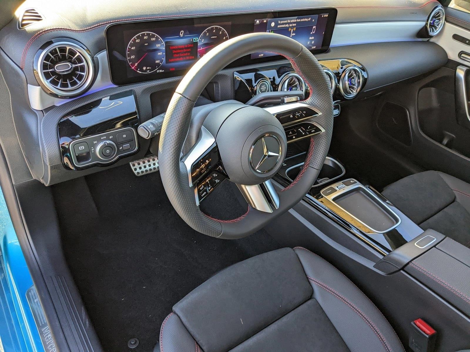 2025 Mercedes Benz CLA 250 photo 3