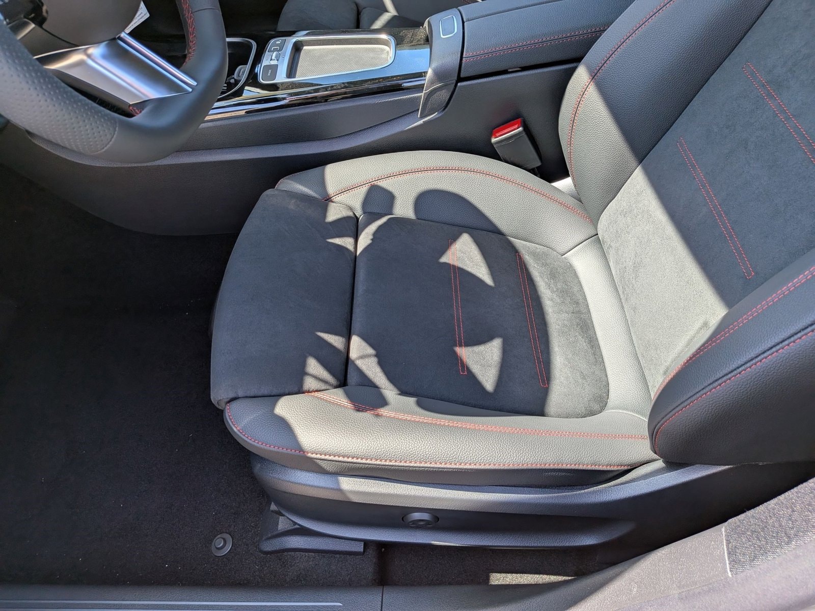 2026 Mercedes-Benz CLA CLA 250 Coupe photo 4