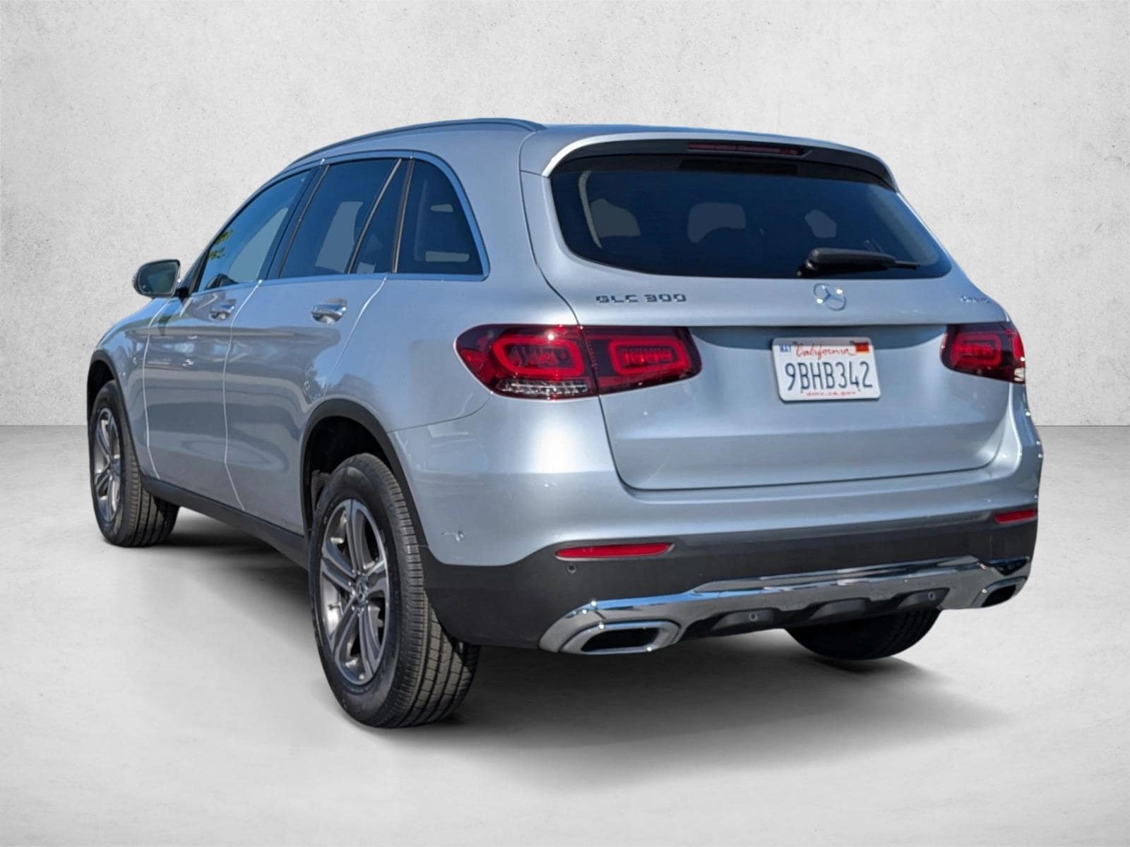 2022 Mercedes-Benz GLC 4MATIC photo 3