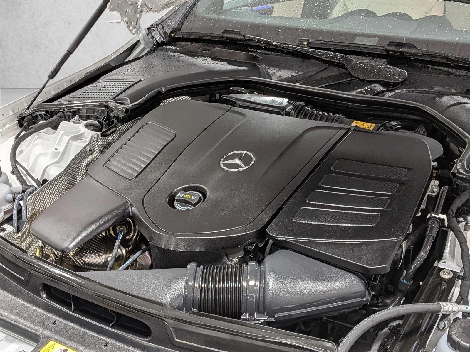 2025 Mercedes-Benz C-Class Sedan C 300 - Photo 23