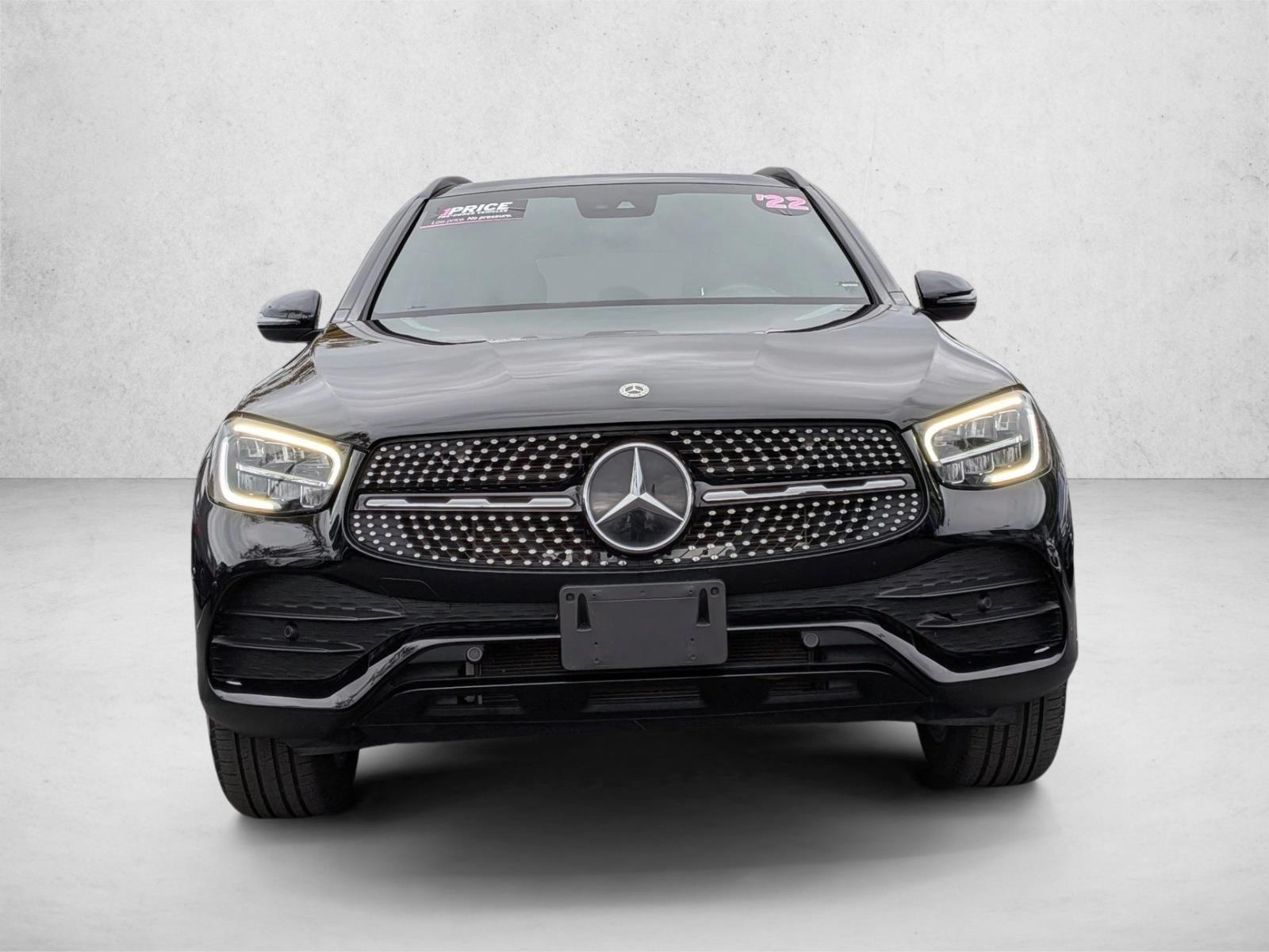 2022 Mercedes Benz GLC 300 4MATIC photo 2