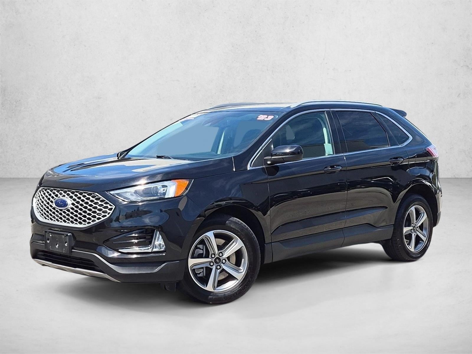 2023 Ford Edge