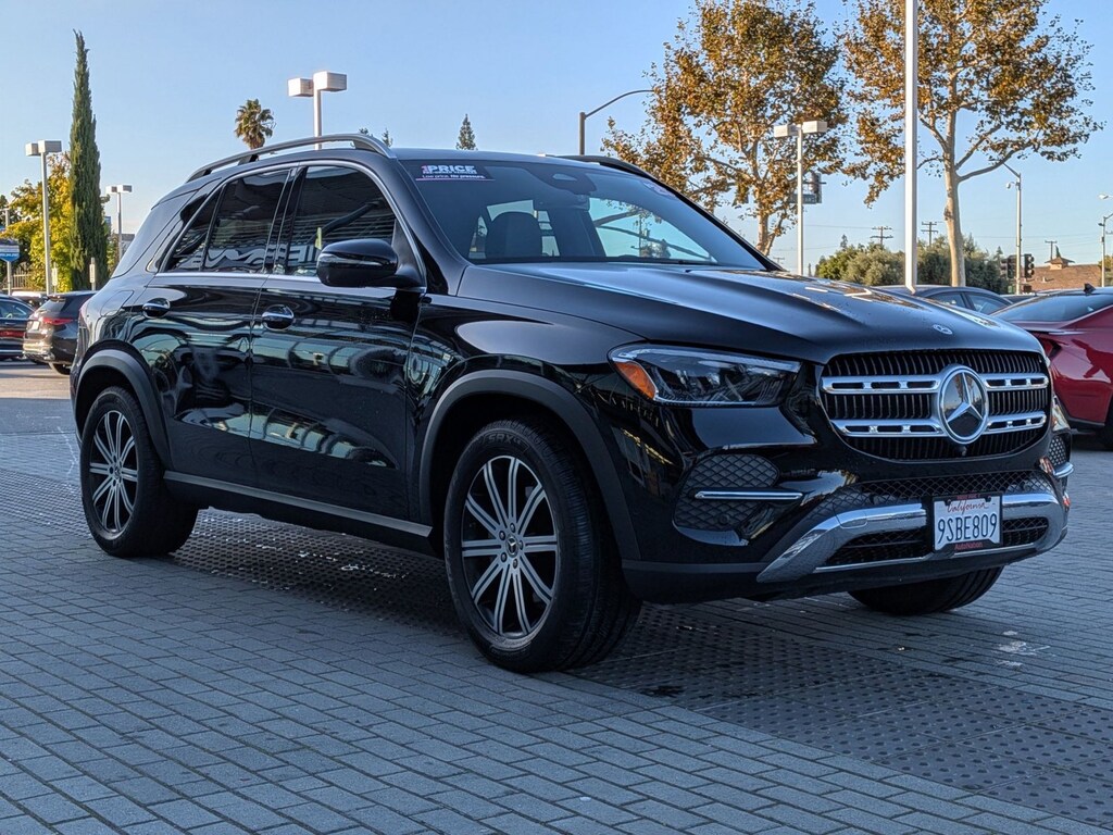 Certified 2025 Mercedes-Benz GLE 4MATIC SUV