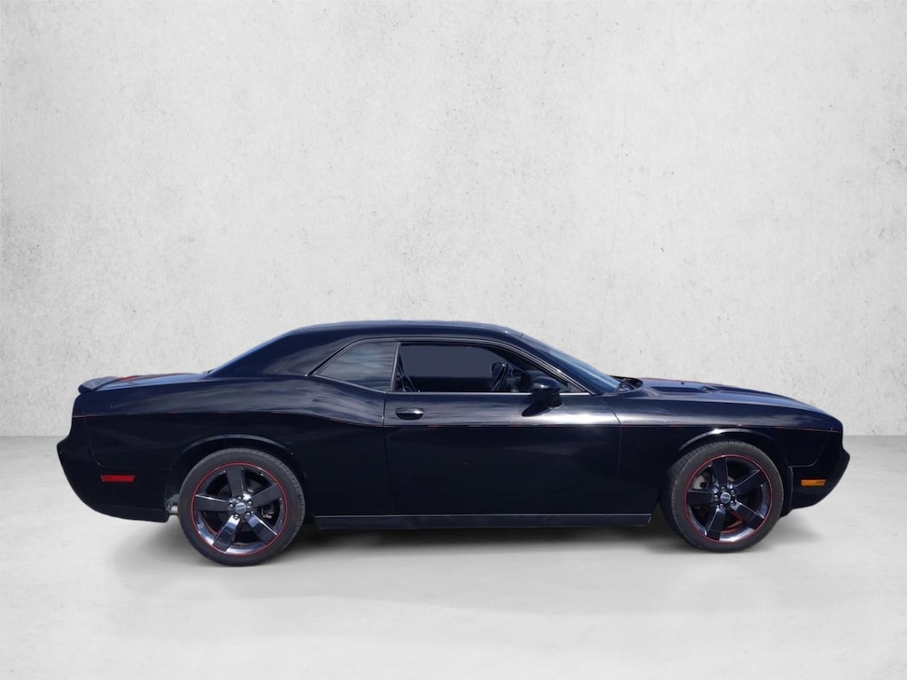 Used 2012 Dodge Challenger SXT Coupe