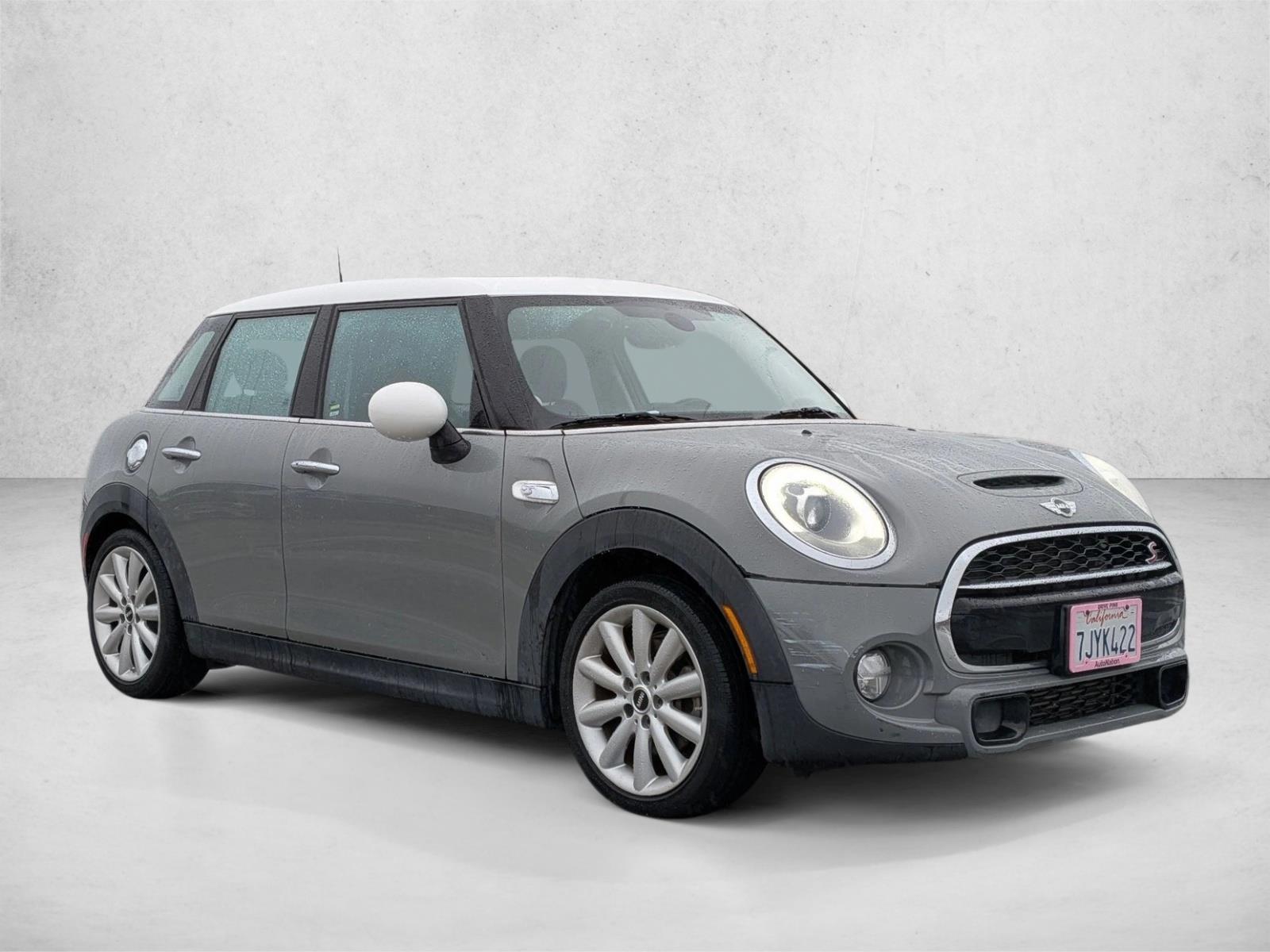 2015 Mini Cooper Hardtop S photo 3