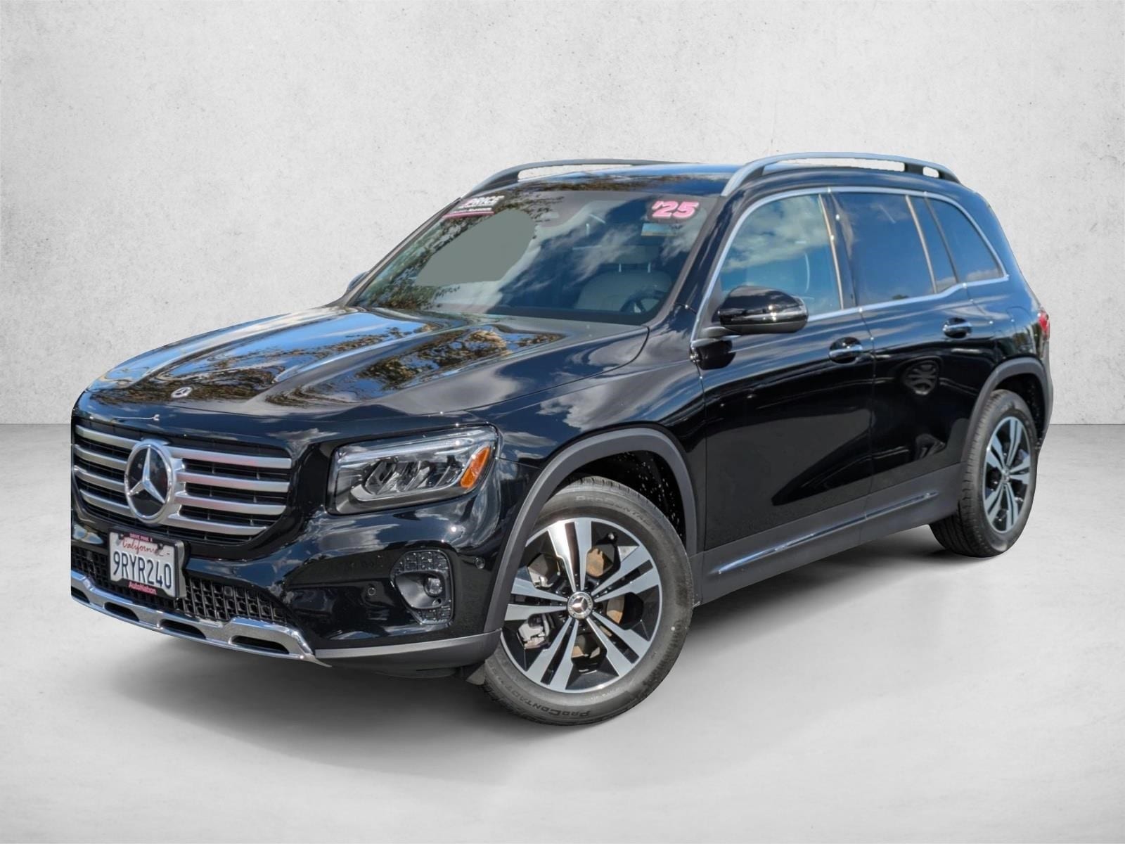 2025 Mercedes-Benz GLB Base