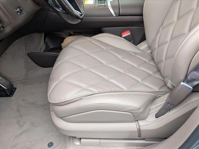 2025 Mercedes Benz EQS SUV 680 4MATIC photo 4