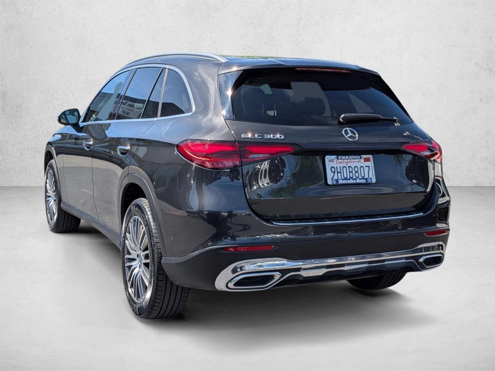 2023 Mercedes-Benz GLC photo 3