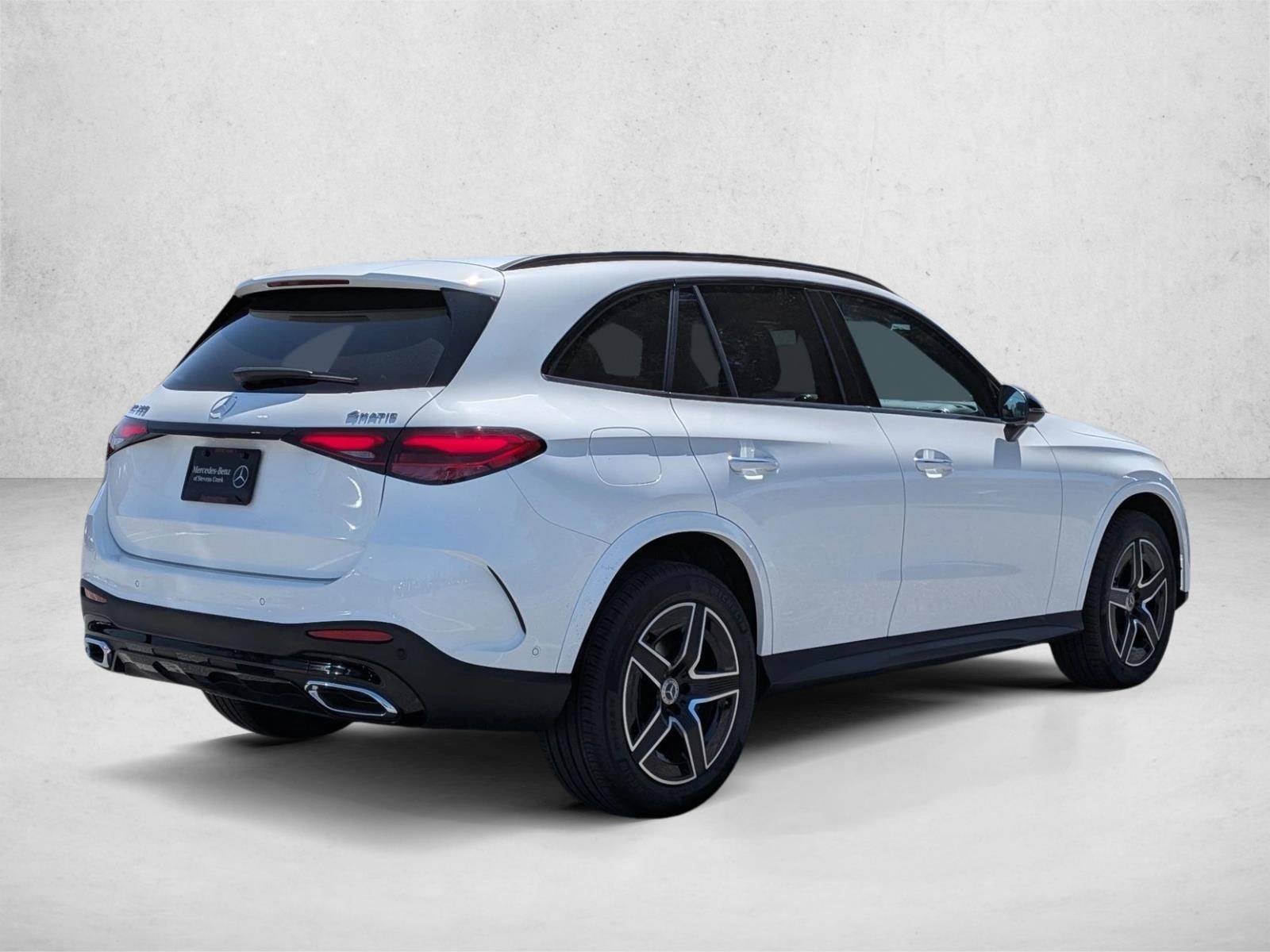 2026 Mercedes-Benz GLC Base