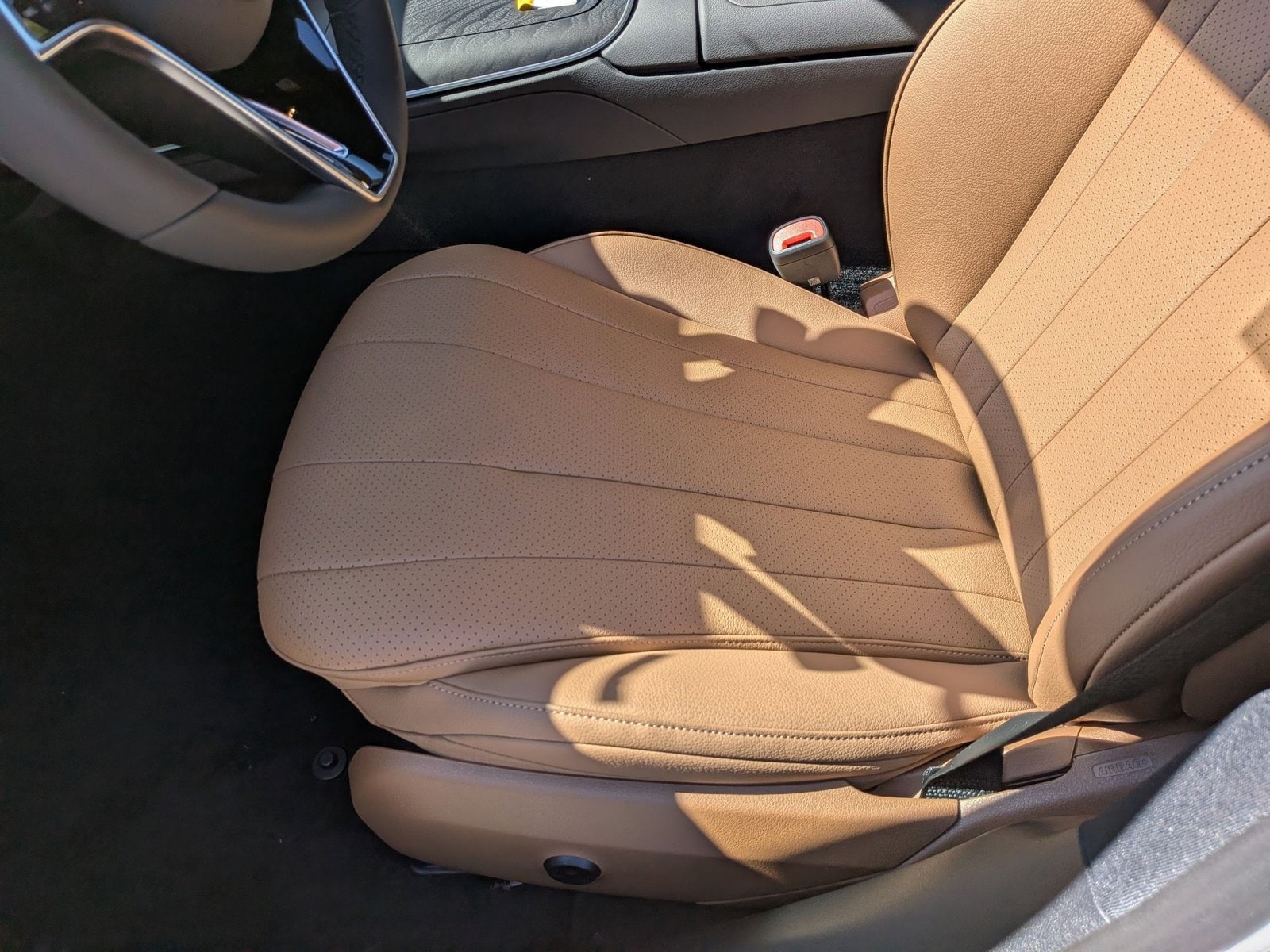 2026 Mercedes-Benz E-Class E 350 RWD Sedan photo 4