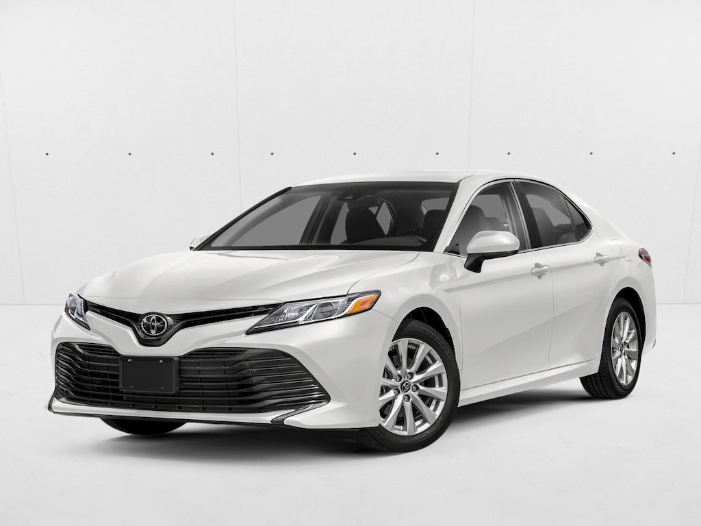 Used 2018 Toyota Camry LE Sedan