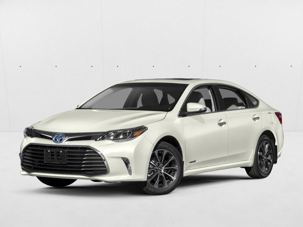 Used 2018 Toyota Avalon XLE Premium Sedan