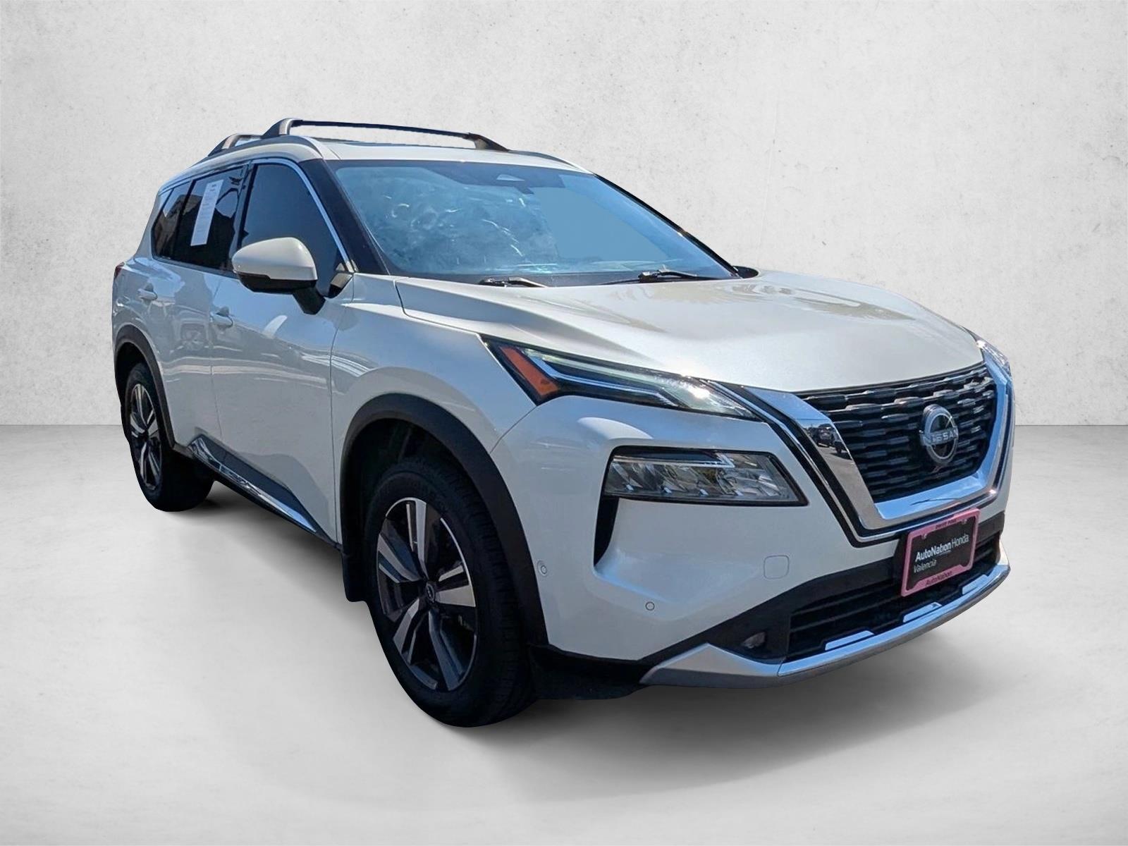 2022 Nissan Rogue Platinum photo 3