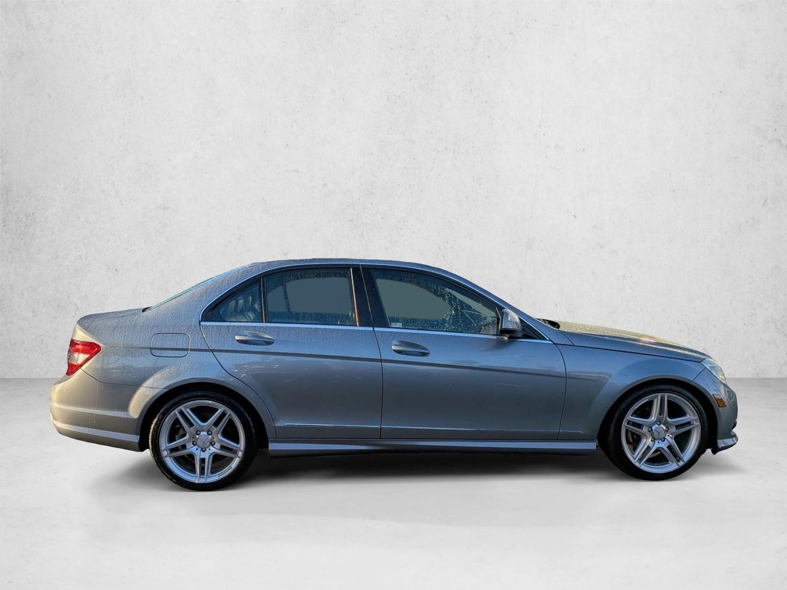 2008 Mercedes-Benz C-Class photo 4