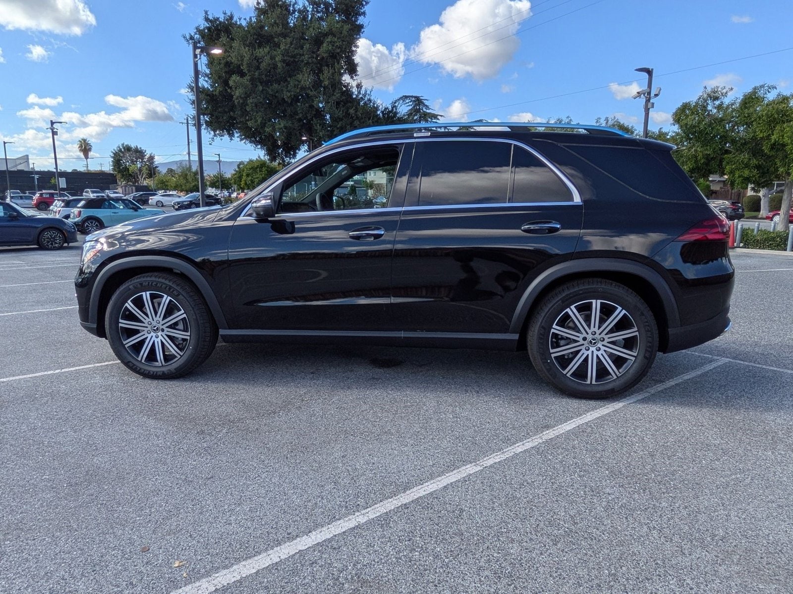 2026 Mercedes-Benz GLE 4MATIC photo 5