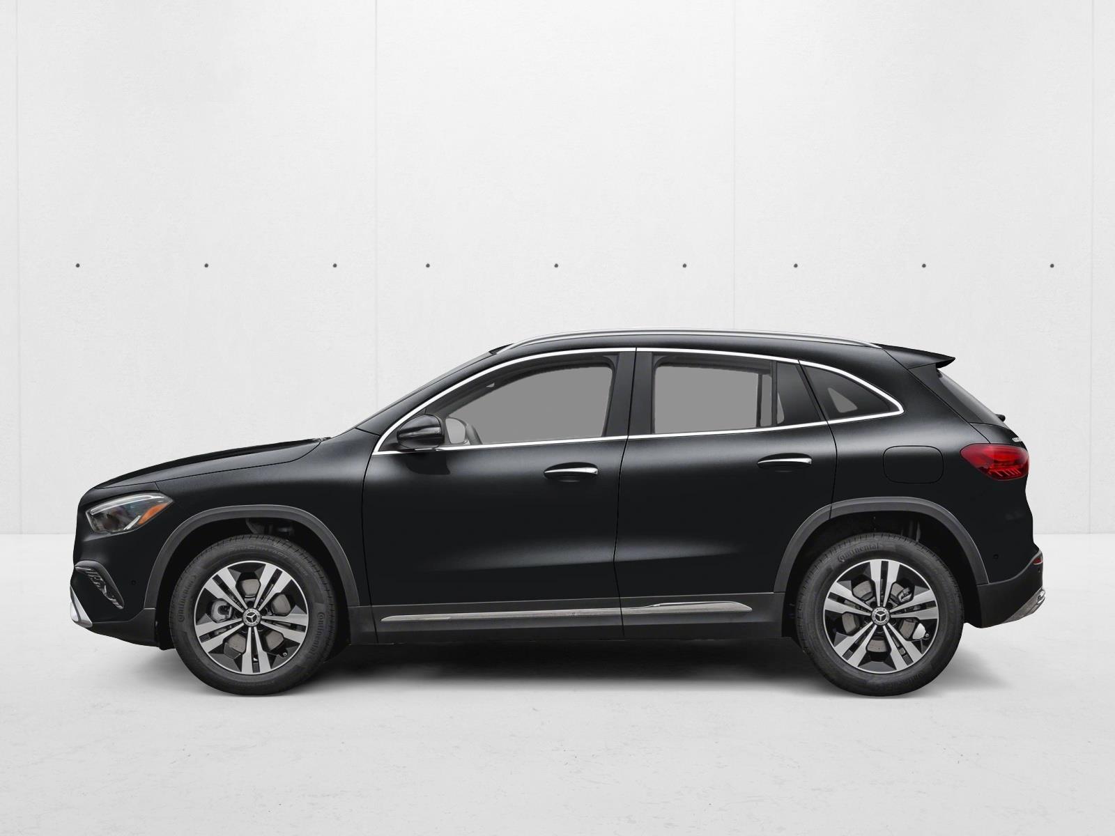 2025 Mercedes Benz GLA 250 4MATIC photo 2
