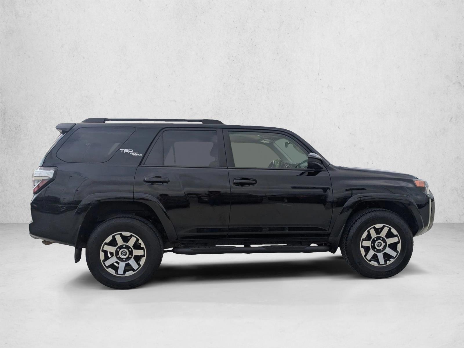 2023 Toyota 4Runner TRD photo 4