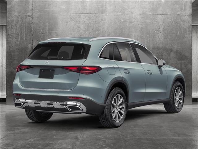 2025 Mercedes Benz GLC 300 photo 2