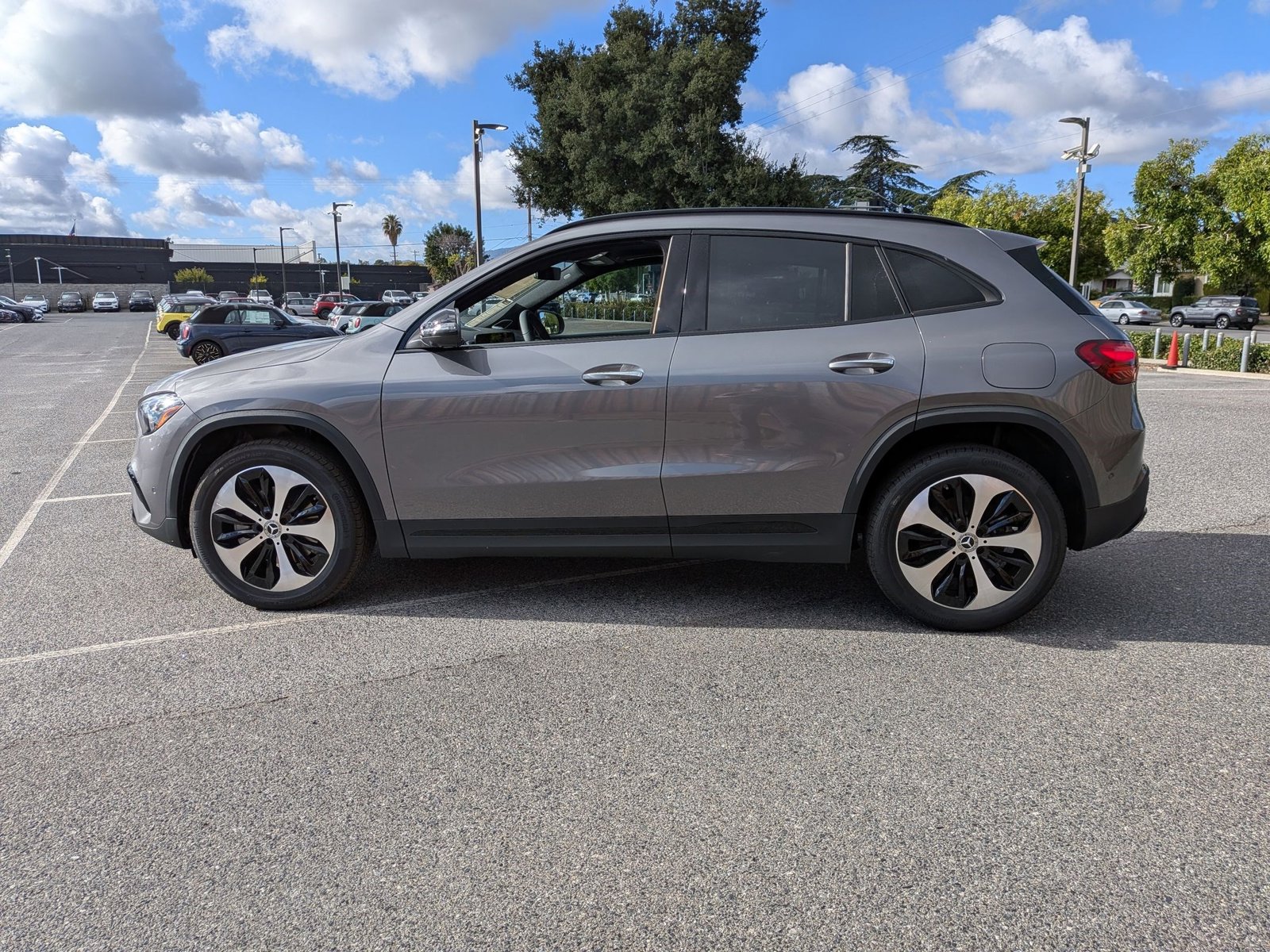 2026 Mercedes-Benz GLA GLA 250 SUV photo 5