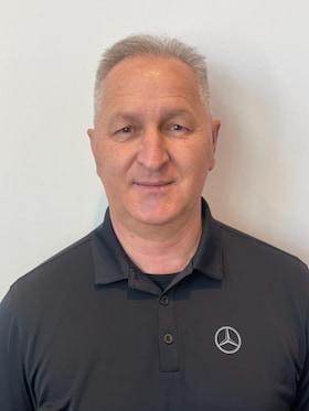 Staff member Goran Muftic from ID_7d11fec3ca69