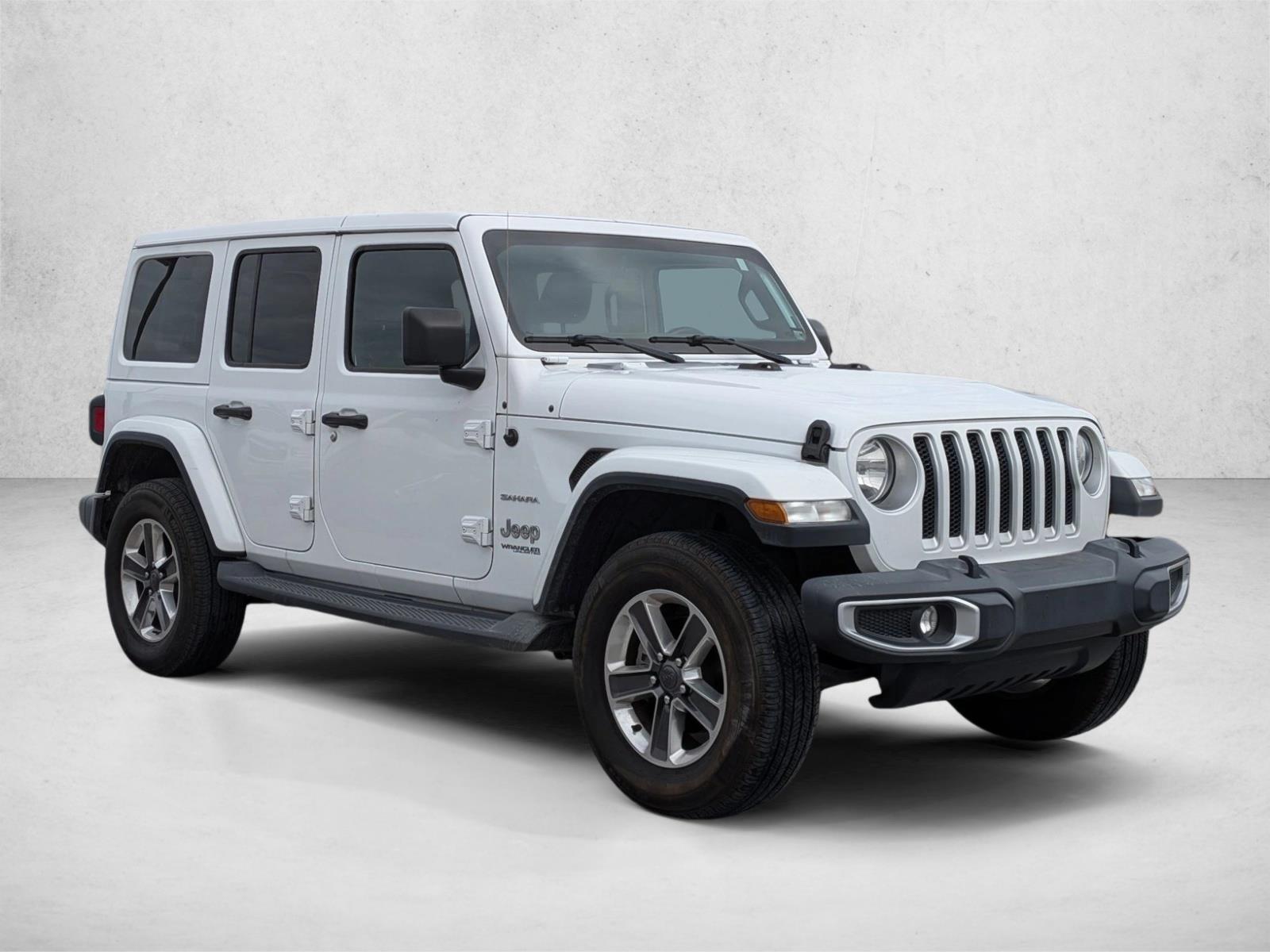 2018 Jeep Wrangler Unlimited Sahara photo 3