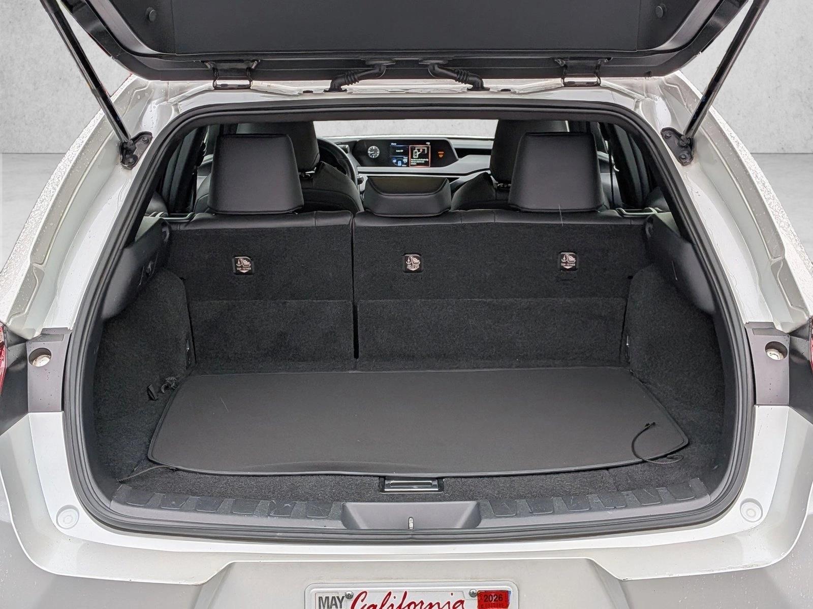 2020 LEXUS UX photo 6