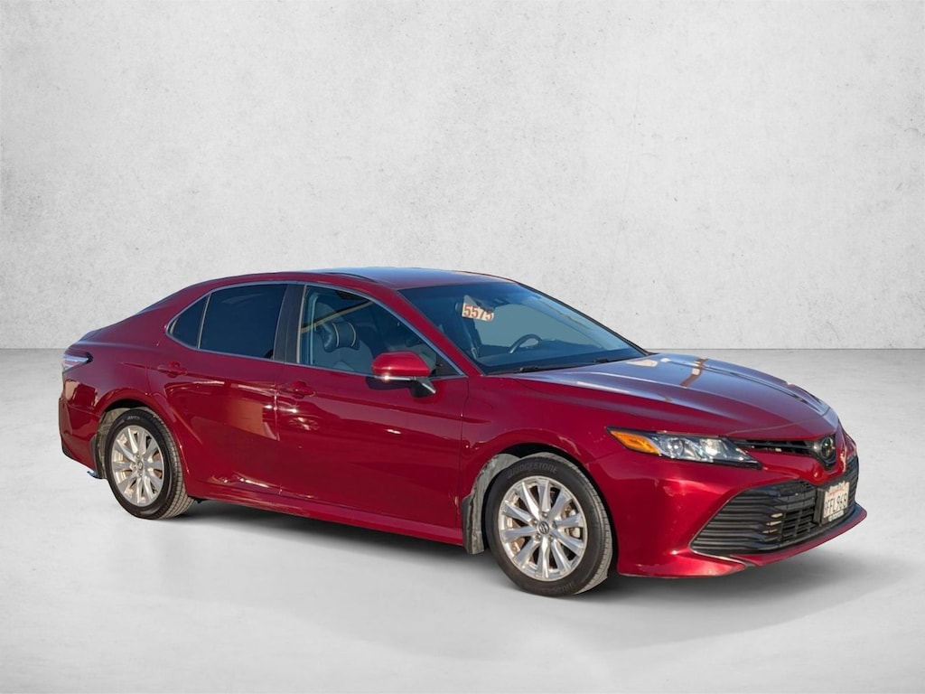Used 2018 Toyota Camry LE Sedan